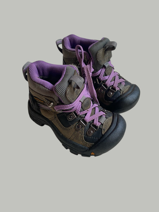 Clayton hiking boots 8US Little Kid | Keen