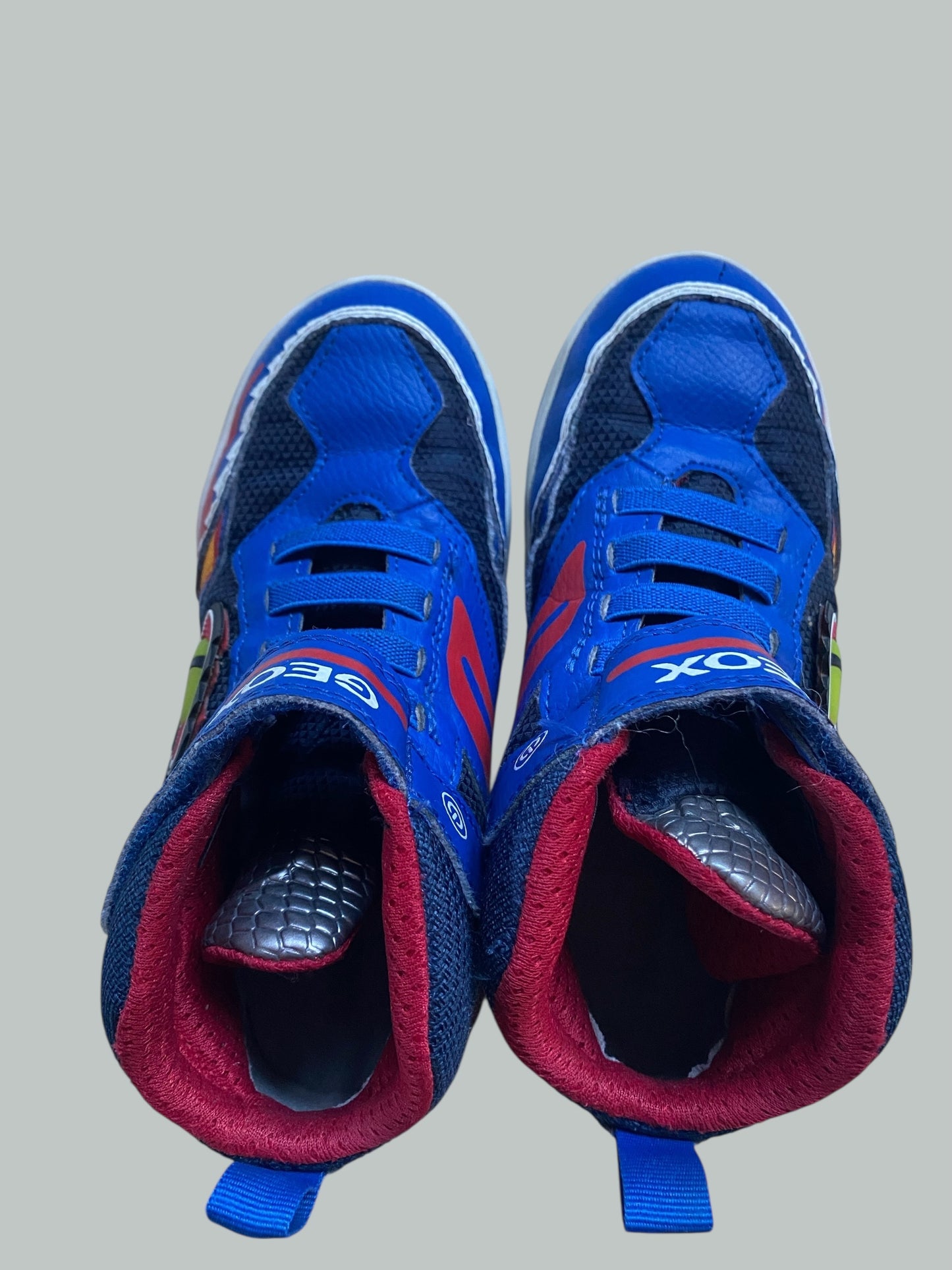 High top flame print sneaker 13US Little Kid | Geox