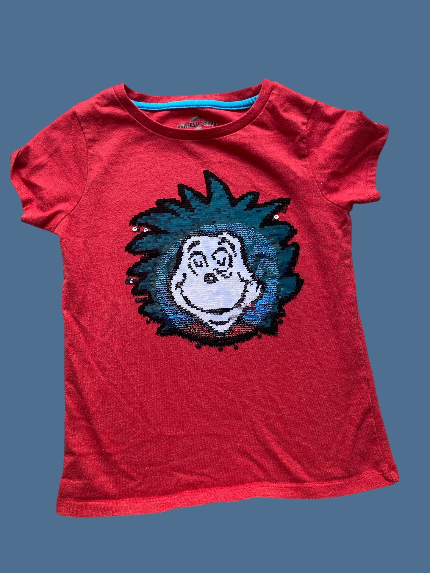 Thing 2 sequin t-shirt 6-8Y (youth small) Universal Studios