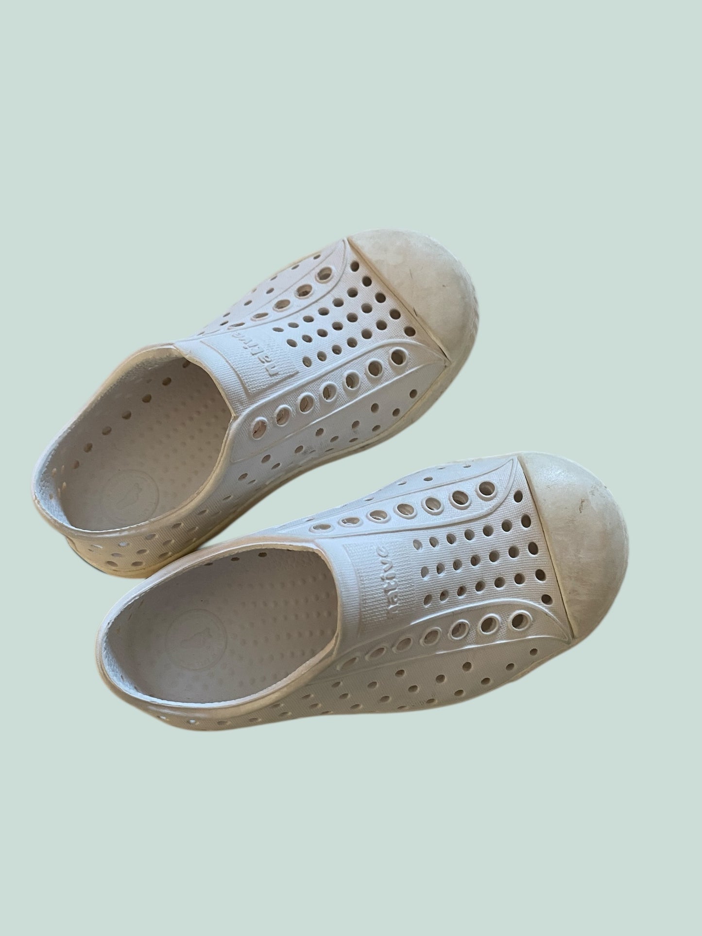 White slip on sandals 8US Little Kid | Native