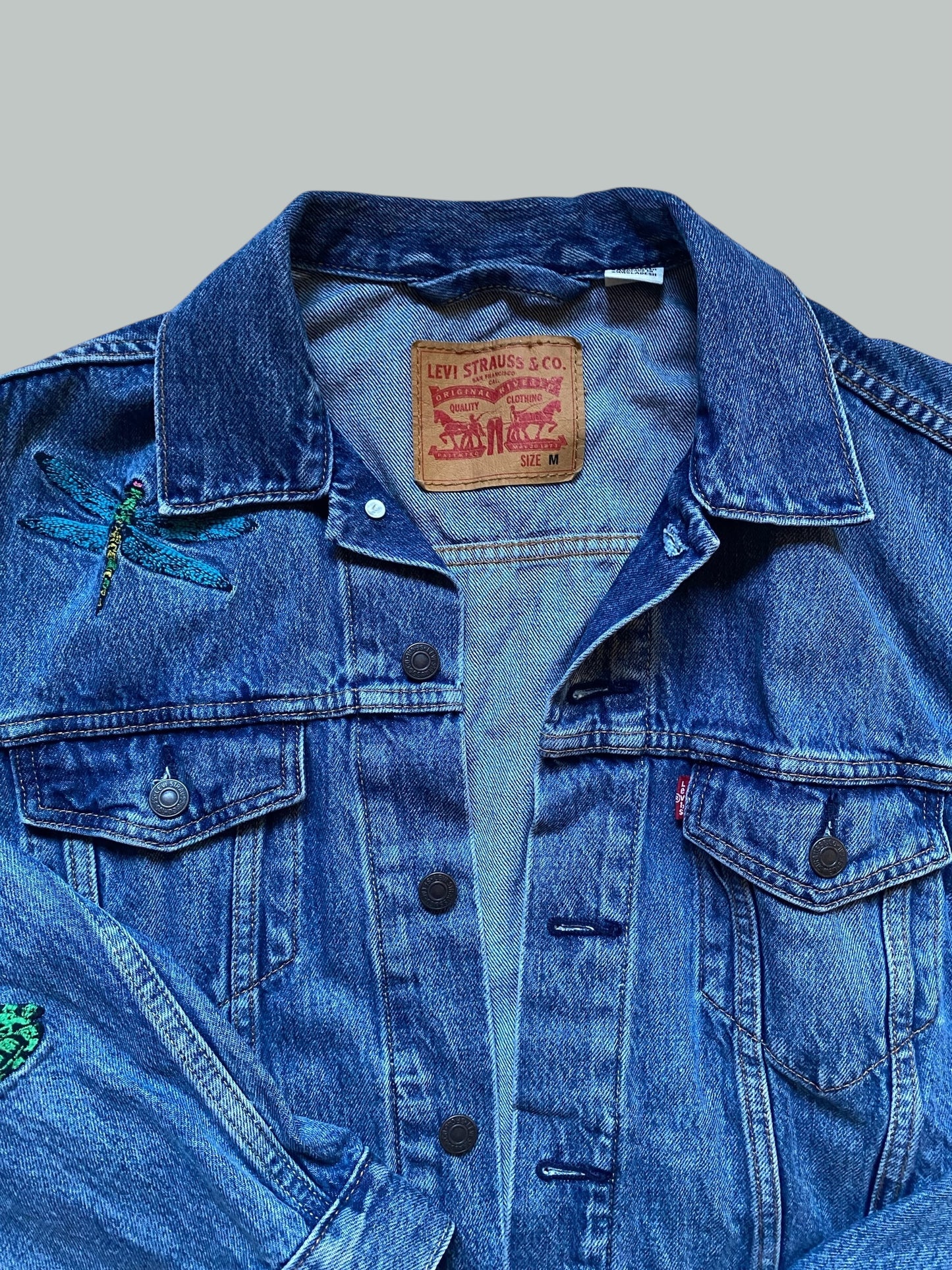 Cotton denim jacket with bugs embroidery adult medium | Levi's