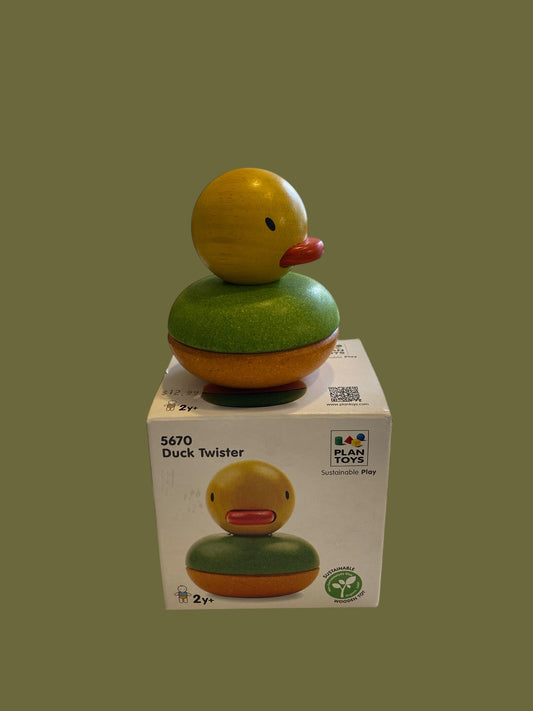 Wooden duck twister | Plan Toys