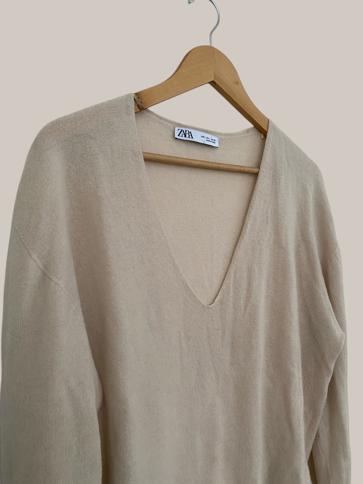 Wool sweater adult large | Zara