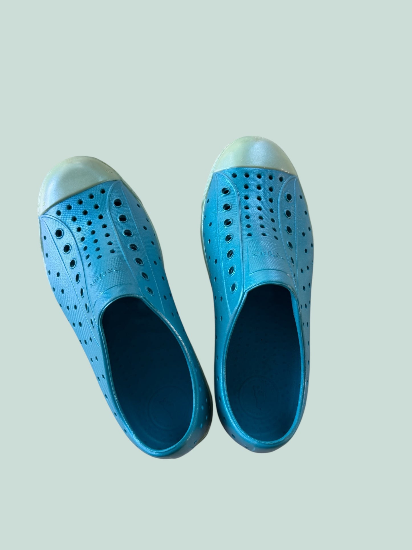Sandals 3 US Big Kids | Natives