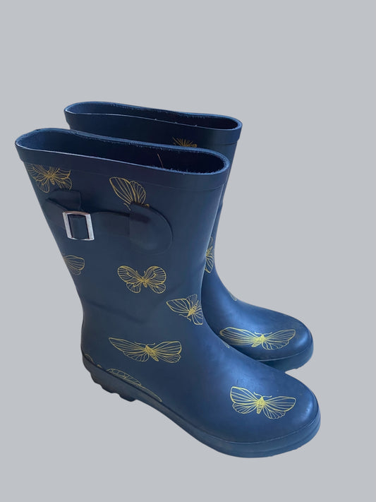 Butterlfy print navy rubber boots size 6 women's | Time and Tru