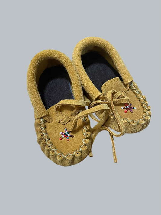 Leather moccasins 3 US Little Kid/Baby | Laurentian Chief