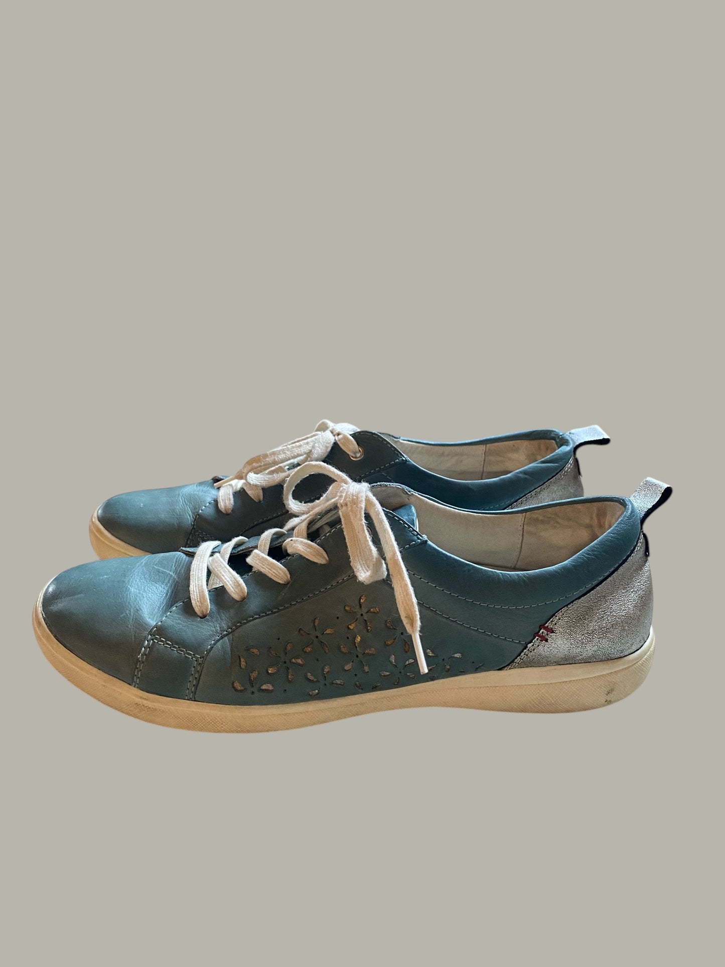 Leather sneakers 11 US adult women’s /42 EU | Josef Seibel
