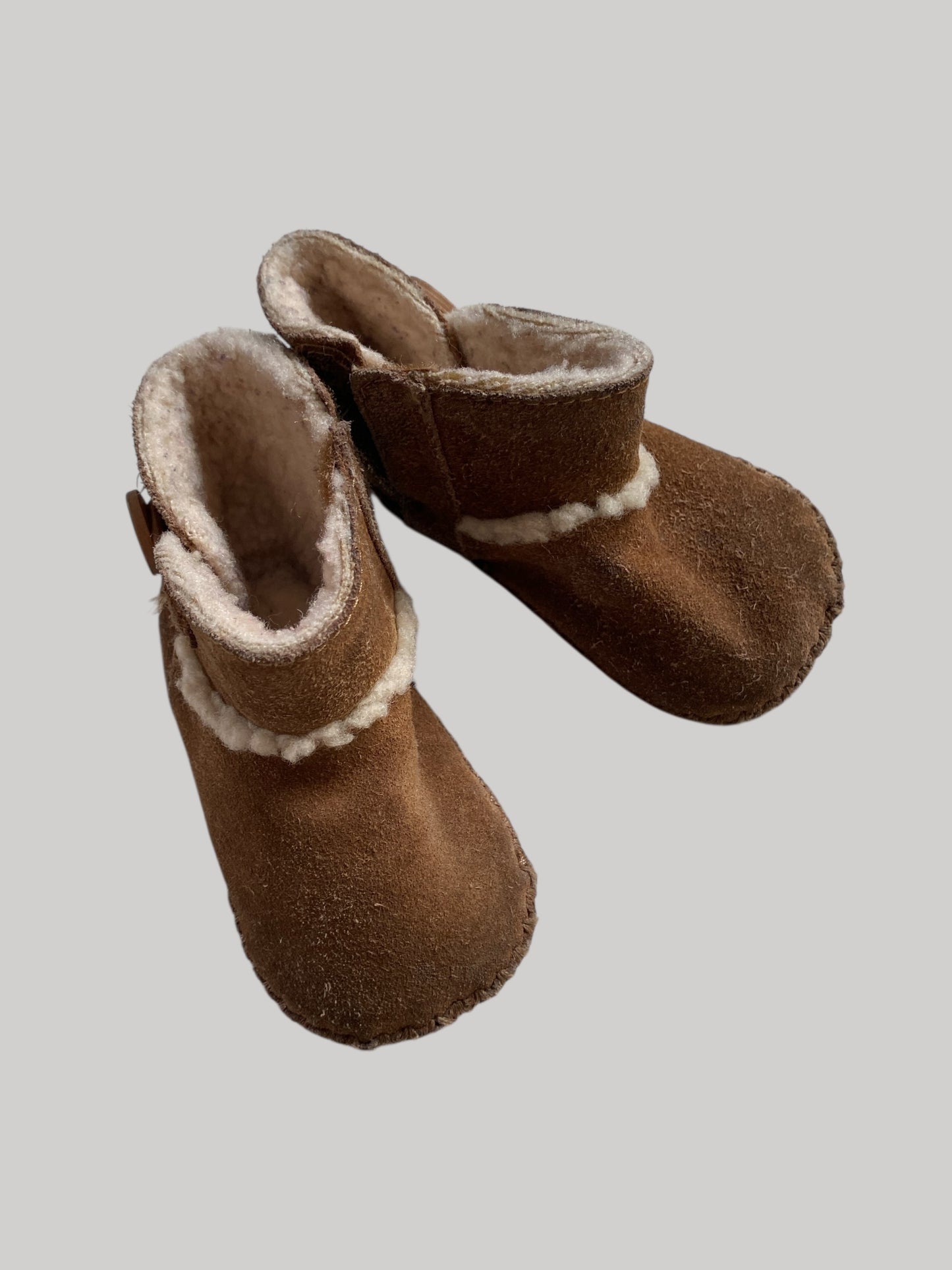 Wool lined booties 4 US Little Kid | Ugg