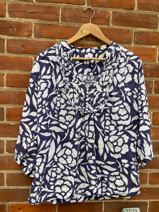 Linen 3/4 sleeve flower top adult size large | Marks and Spencer