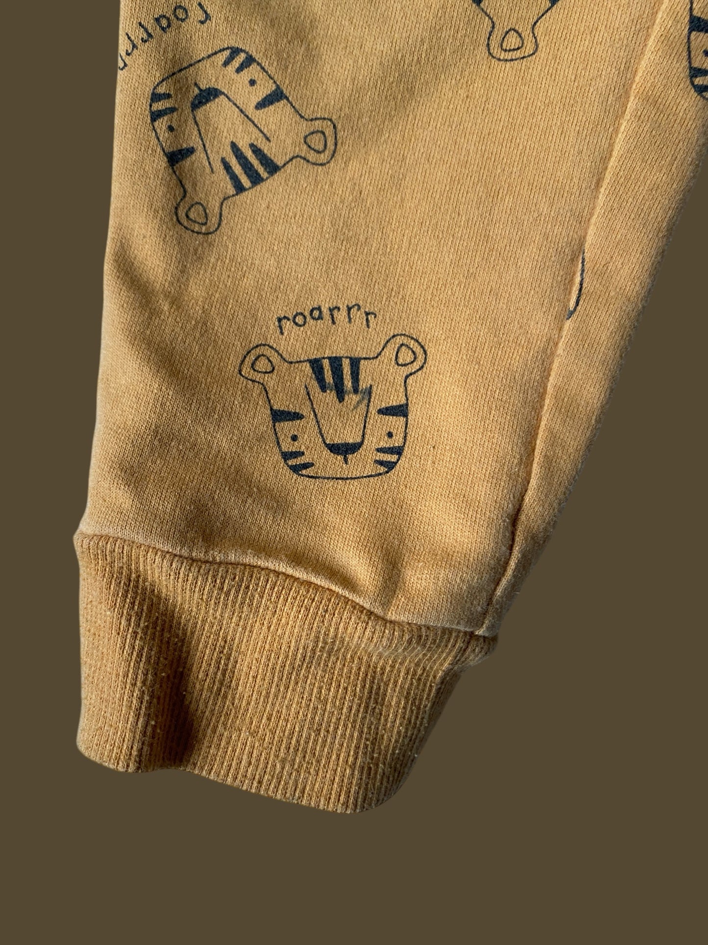 Tiger joggers 4Y | Pekkle