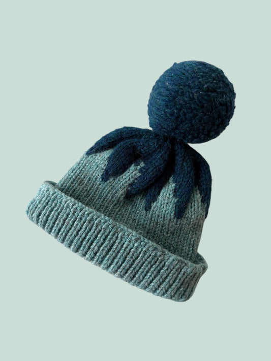Hand knit beanie with pompom ~1-2Y