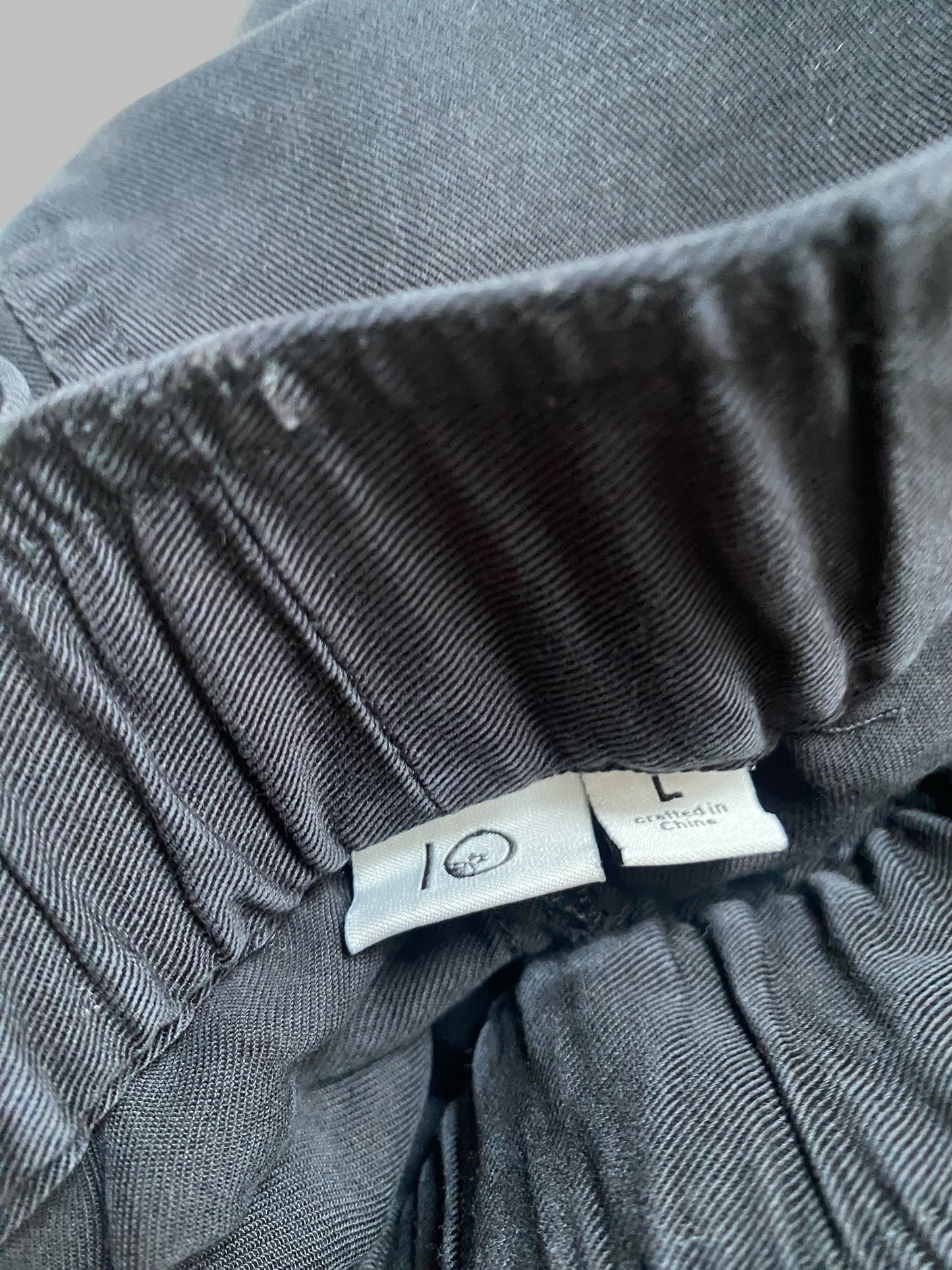 Black tencel Colwood Jogger women's large | Tentree