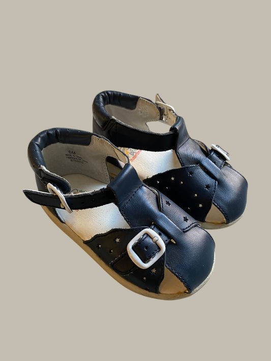 Dark navy sandals 6 US Little Kids | Buster Brown