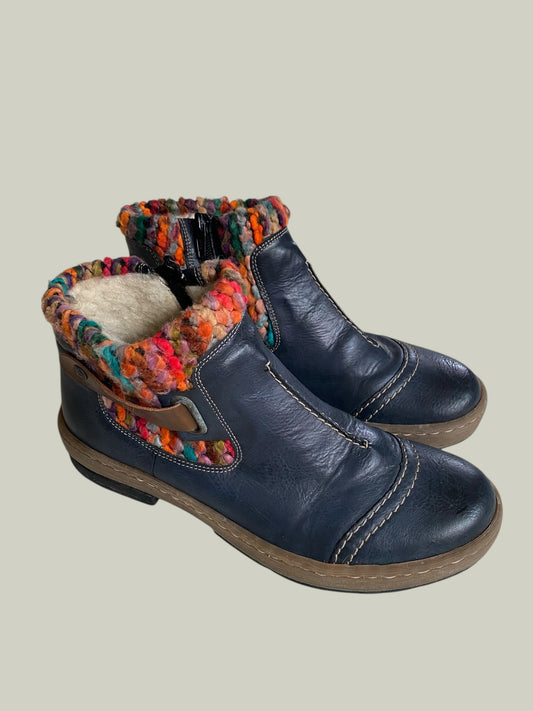 Navy ankle boots with wool collar and faux fur lining 8 US women's/39 EU | Rieker