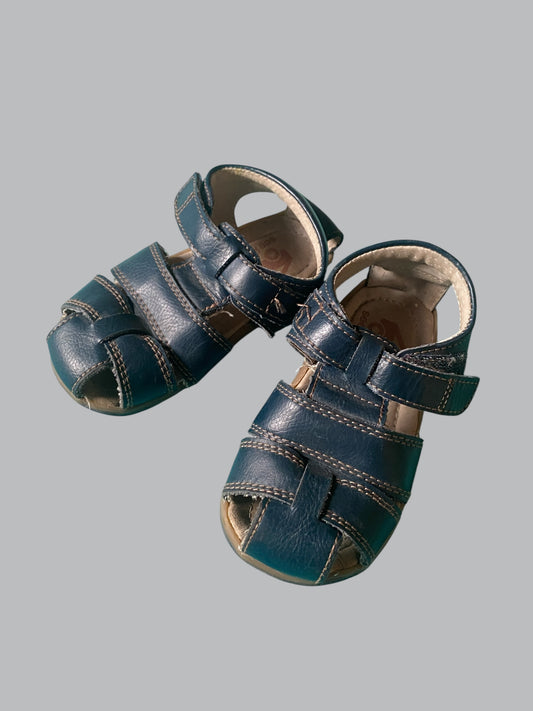 Navy sandals 7 US little kids | See Kai Run