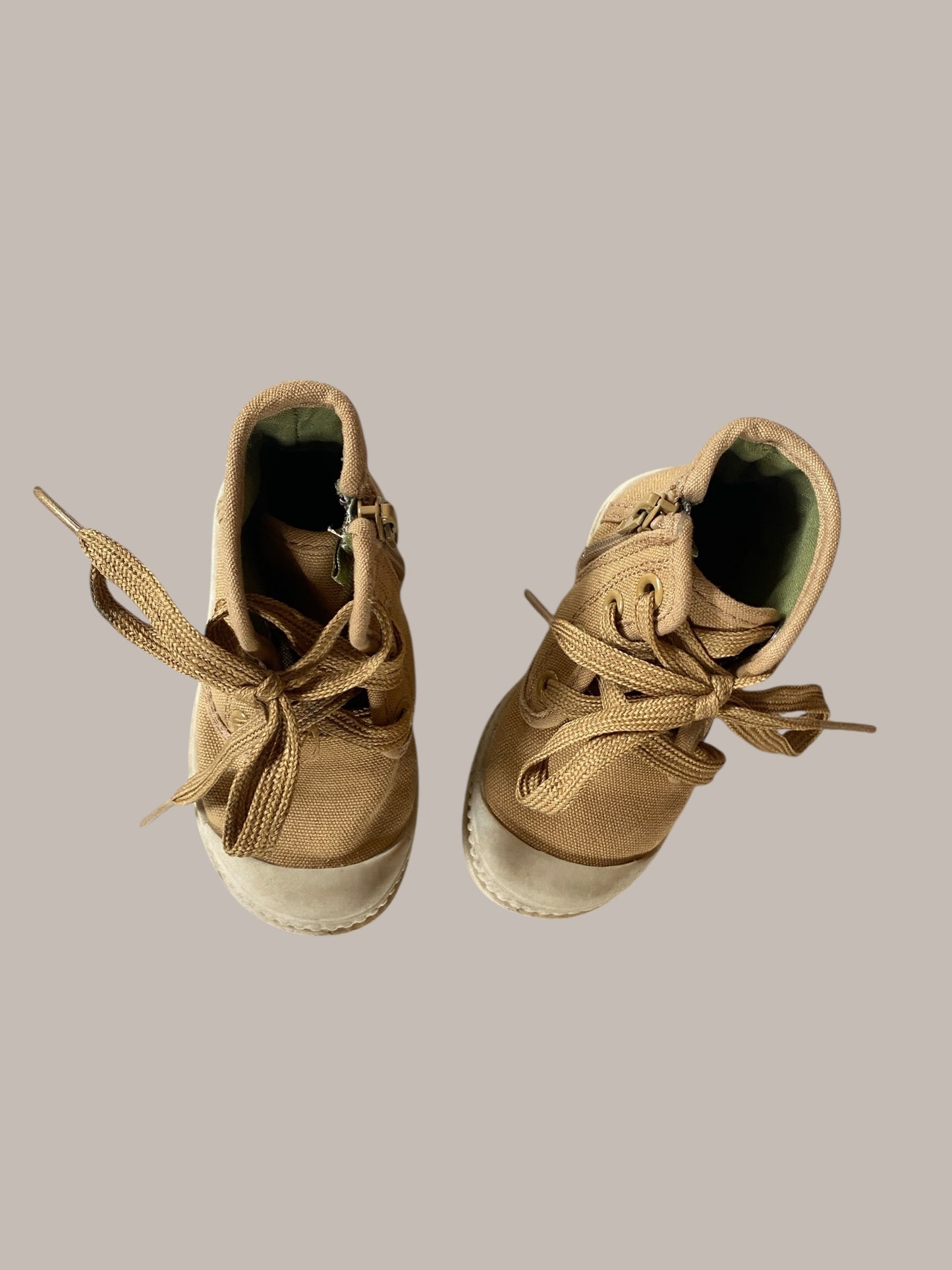 Tan sneakers 6 US Little Kids | Joe Fresh