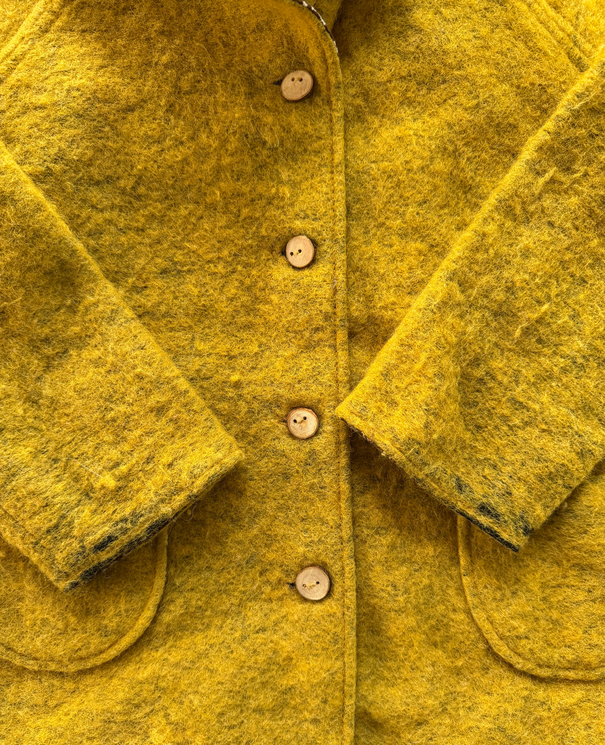 Yellow wool fleece jacket with cotton lining 4-5Y | Kleine Schobbejak